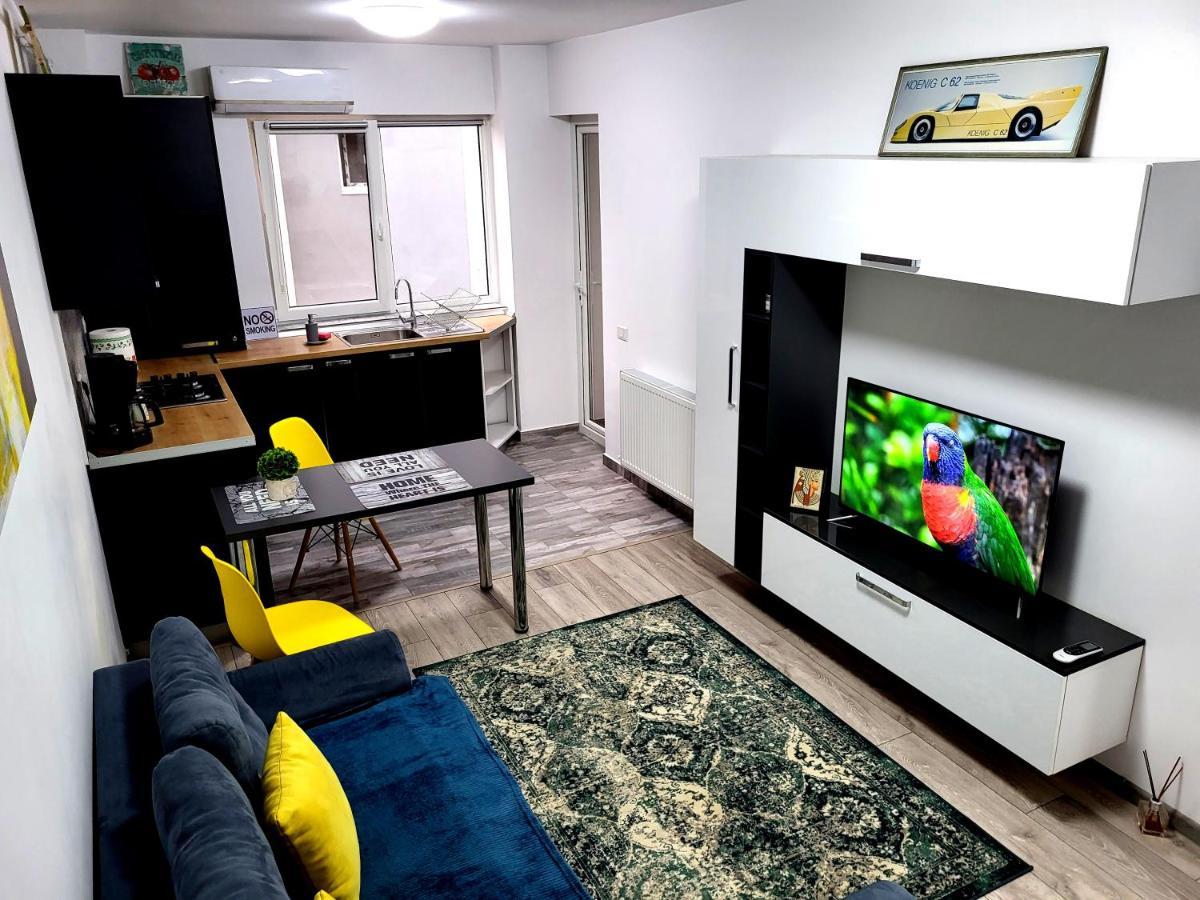 בוקרשט Yellow House Luxury Berceni מראה חיצוני תמונה